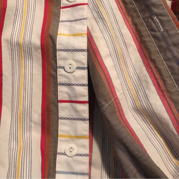 Men’s Long Sleeve Button Down Shirt with nice contrasting stripes. - Picture 7 of 11